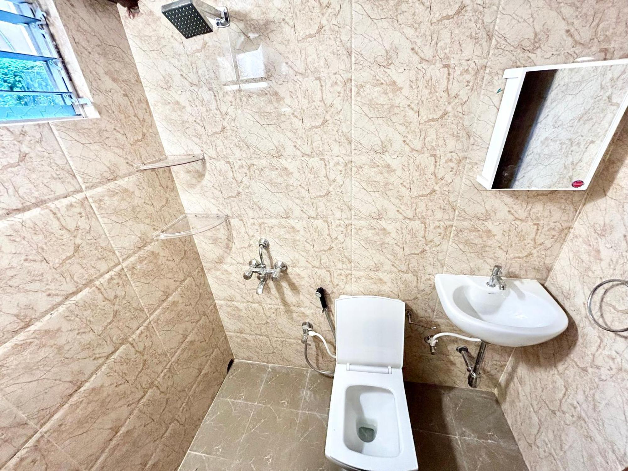 Cozy 2Bhk Apt Near Ruby Hospital & Em Bypass Calcutá Exterior foto